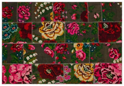 patchwork vloerkleed rozenkelim 230cm x 158cm Prachtig oude kelim maar kwetsbaar