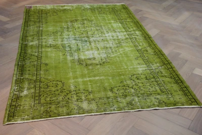 Vintage vloerkleed groen 183678 292cm x 206cm Kleed heeft een vlek